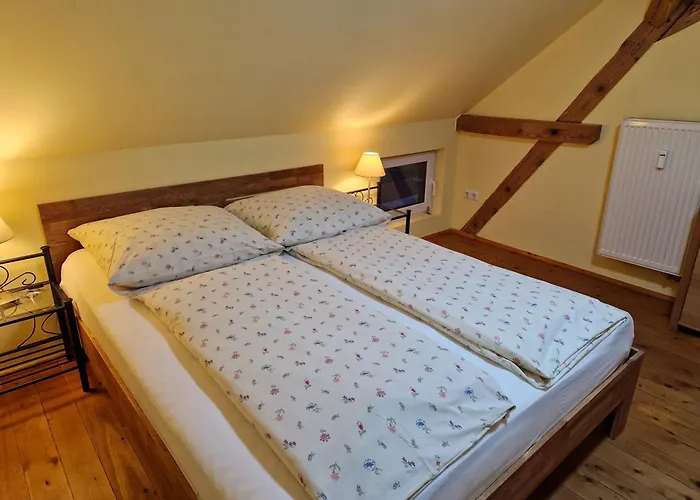 Appartement Schlossgut Franken - Gartenfluegel *