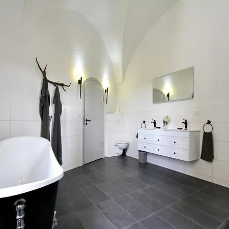 Schlossgut Franken Apartment *